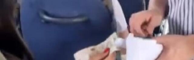 Miting SNS-ovaca i "dve hiljade za gospođu" (VIDEO)