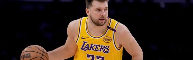 Luka Dončić ušao u istoriju NBA lige na pola drugog meča protiv Minesote