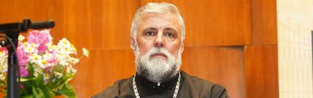 Vladika Grigorije se oglasio nakon operacije (FOTO)