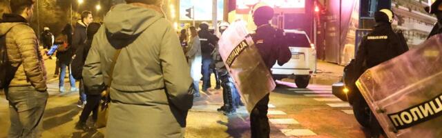 Skandal u Lučanima: Blokaderi maltretiraju građane i troše donacije (VIDEO)