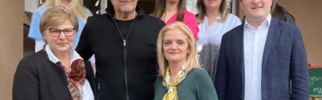 Ministar Selaković posetio Radnu jedinicu Materinski dom