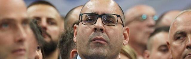 "Kako pokušaj obojene revolucije prolazi, tako se i moje političke aktivnosti gase"