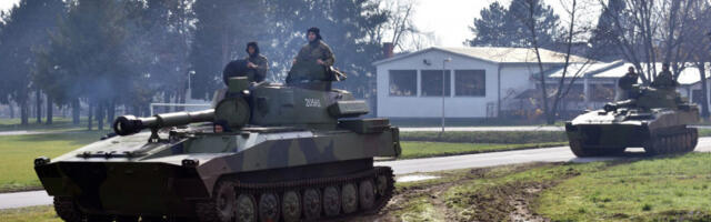 У току је обука на самоходним артиљеријским системима