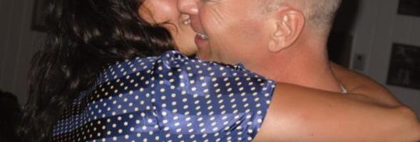 Supruga Brusa Vilisa otkrila nove detalje njihove romanse, ovako je sve počelo: "Pre 18 godina postao mi je dečko“