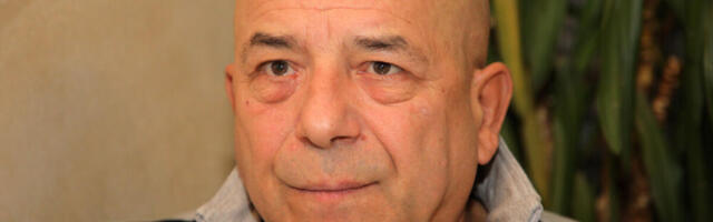 IMA MIZERNU PENZIJU, A JOŠ GA I KRADU NA PRAVDI BOGA? Osvanule javne pretnje - "POHVATAĆU VAS, PLATIĆETE"