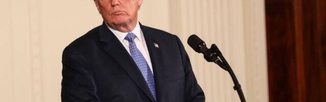 Drama na nebu: Trampov avion krenuo za Davos, pa se vratio za Ameriku - poznat razlog