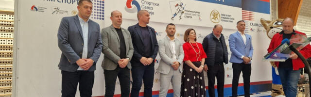 Surdulica okupila decu i sport: Mali sajam stigao u peti grad, poslata jasna poruka