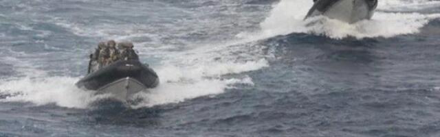 PRAVO U METU! Ovako su američki specijalci RAZNELI brod koji je prevozio narkotike (VIDEO)