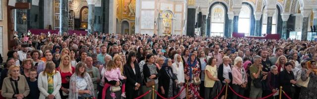 Свесни својих корена: Како се „ваја“ српски идентитет