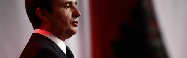 KURTI: Obaranje vlade bio državni udar, Grenel usko uključen u proces