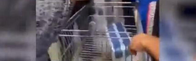 Građani se otimaju za šećer u Novom Pazaru