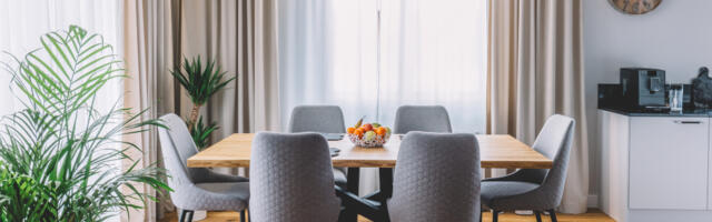 Trpezarija u letnjoj sezoni