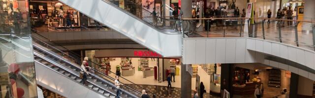 Sutra je “Crni petak”: Najavljeni popusti veći i od 50 odsto, ali da li će tako stvarno biti?