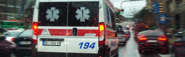 Težak udes kod Slavije: Sudarili se kamion i autobus