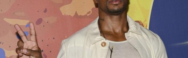 ŠOK-SNIMAK INCIDENTA! Kontroverzni glumac pao kroz prozor s kolegom na snimanju filma! (VIDEO)