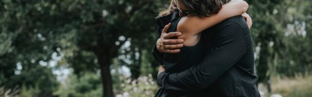 "Nikad ne bi trebalo da govorimo 'Primi moje saučešće' ožalošćenima: Otac Predrag objasnio i ZAŠTO