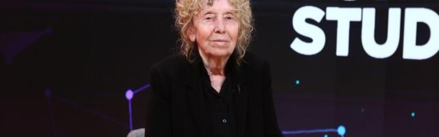 "Zbog vas me je sramota što sam Jevrejka": Evu Ras brutalno izvređali, evo kako je ona reagovala