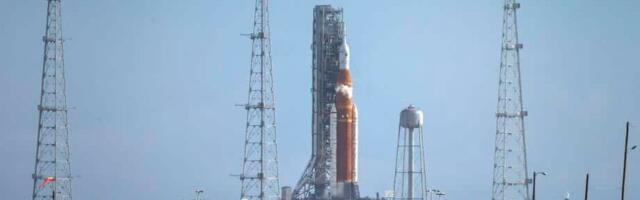 NASA premestila raketu Artemis II sa lansirne rampe u hangar radi dodatnih popravki