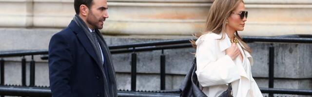 Radio je u striptiz klubu, a sad ZAVODI DŽENIFER LOPEZ: Varnice lete, ovo nisu uspeli da sakriju