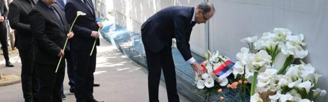 Premijer Macut odao poštu stradalima u Ribnikaru