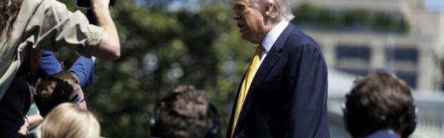 Трамп стигао у Пекинг на разговоре са Сијем о трговини и технологији