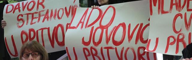 Od blokade do egzila: U Novom Sadu obeležena godišnjica protesta za oslobađanje aktivista