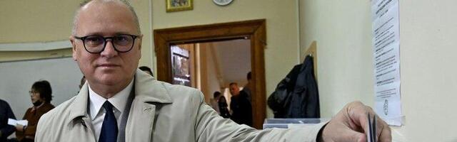VESIĆ: SNS MOŽE SAMA DA FORMIRA GRADSKU VLAST U BEOGRADU! Građani nagradili dobar rad!