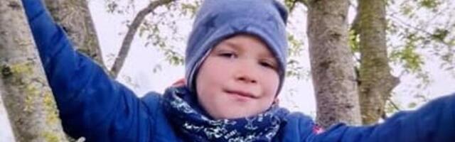 Nadzorne kamere snimile Adrijana (6), poznato da li je bio sam: Policija objavila novu sliku nestalog dečaka