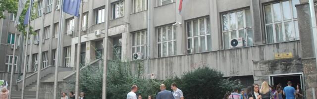 Studenti Ekonomskog fakulteta u Nišu izglasali održavanje ispitnih rokova