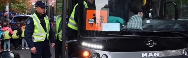 VOZE DECU NA REKREATIVNE I KAMPOVE BEZ PROVERE AUTOBUSA I VOZAČA! Ova stvar će se strogo kontrolisati: Dužni ste da 48 sati pre puta...