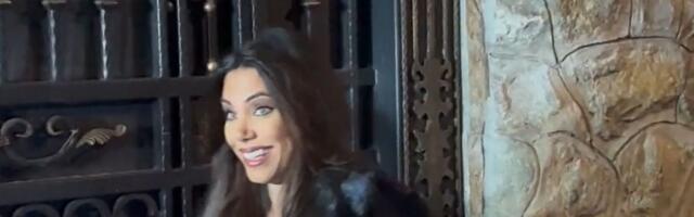 Lepa glumica stigla u dom Ražnatovića: Venčala je Anastasiju i godinama se druže, došla je u ovom društvu