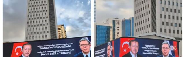 (FOTO) Snaga autoriteta: Ovako se poštuje Vučićeva Srbija