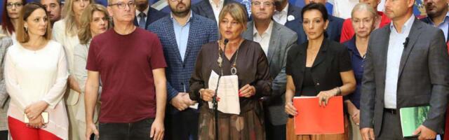 Ponoš je opoziciju otvoreno pitao: „Šta radimo ove godine?“ Stigli su mu odgovori