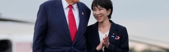 ZAR JE MOGLO DRUGAČIJE S NJIM? Tramp pružio ruku premijerki Japana, pa joj odmah spomenuo PERL HARBUR!