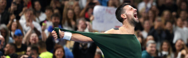 ĐOKOVIĆ I DALJE U SRCU MASAKRA: NBA šampion se hitno oglasio zbog haosa u Sidneju! (FOTO)