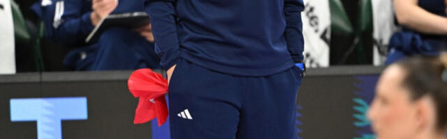 Srpkinja proglašena za najbolju u Americi! Suze naše Sanje - Majka joj umrla, pa osvojila titulu (VIDEO)