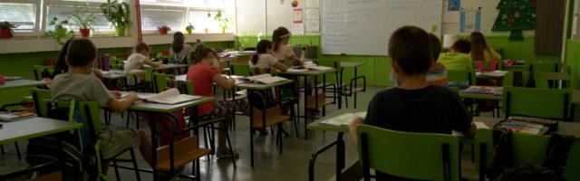 Kragujevački đaci i predstojeće nedelje pohađaju nastavu po  zelenom modelu