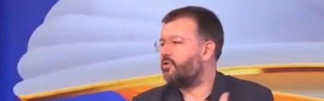 PROFESOR ANTIĆ URNISAO REKTORA ĐOKIĆA: "Glumi da je Mel Gibson iz "Hrabrog srca" ali kad mu neko dirne plate, odmah na sud!" (VIDEO)