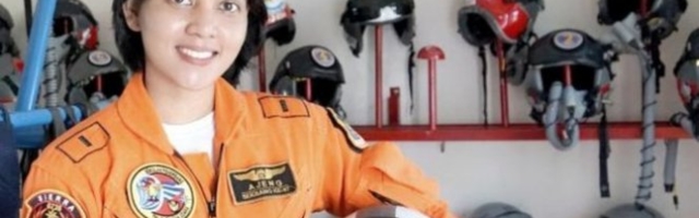 UPZNAJTE POTPUKOVNICU AJENG! Danas je postala PRVA ŽENA PILOT borbenih aviona u indonezijskoj vojsci! (FOTO)