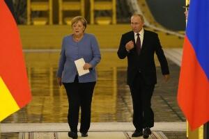 Меркелова: Планирала сам разговоре са Путином пре руског напада на Украјину, али сам одустала