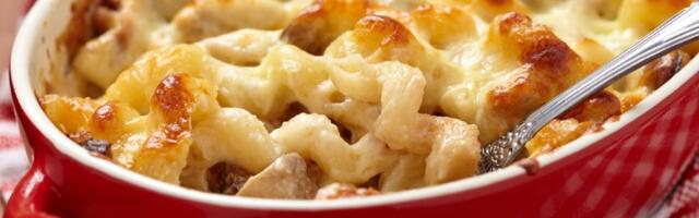 Ručak za malo para! Makarone sa sirom zapečene u rerni