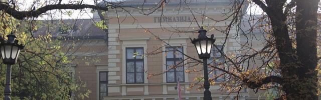 Roditelji: Đaci Jovine gimnazije na nastavi i po 12 sati dnevno, poslednji čas im se završava u 21h