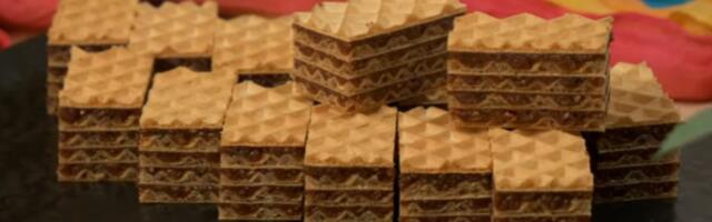 VIDEO: Oblande sa čokoladom i lešnikom