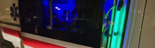 Automobil se zakucao u vozilo Hitne pomoći: Stvaraju se velike gužve u Kragujevcu (VIDEO)