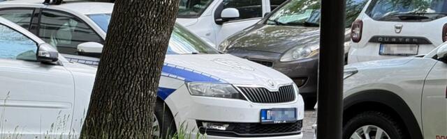 DRAMA NA NOVOM BEOGRADU: Policija ušla u stan Marka i Marije Bulat, ćerka u suzama ispred zgrade