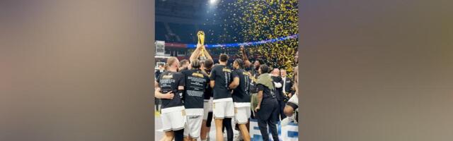 Dubai podigao pehar: Šampioni Jadrana!