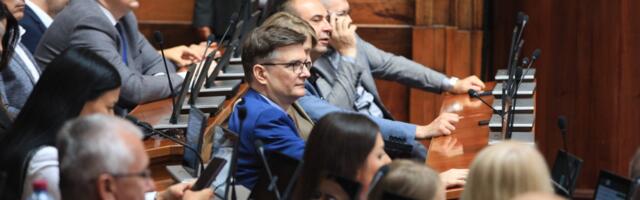 Ponoš: Odgovaraćete za upotrebu zvučnog topa, Jovanov: Oni lažu i vređaju