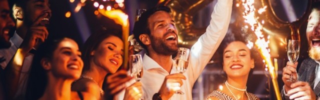 DW: Doček Nove godine - početak novog talasa korone u Srbiji?