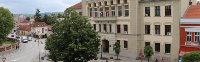 Nastavničko veće čačanske Gimnazije: Smernice Ministarstva prosvete izazivaju bes i rezigniranost