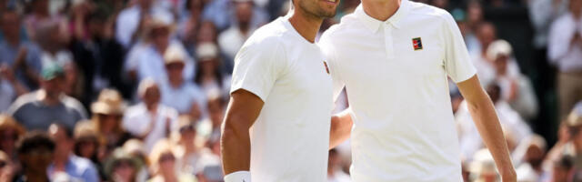 SINER JE NOVI KRALJ VIMBLDONA! Alkaraz nije imao snage za novo čudo, PEHAR JE SADA U DRUGIM RUKAMA!